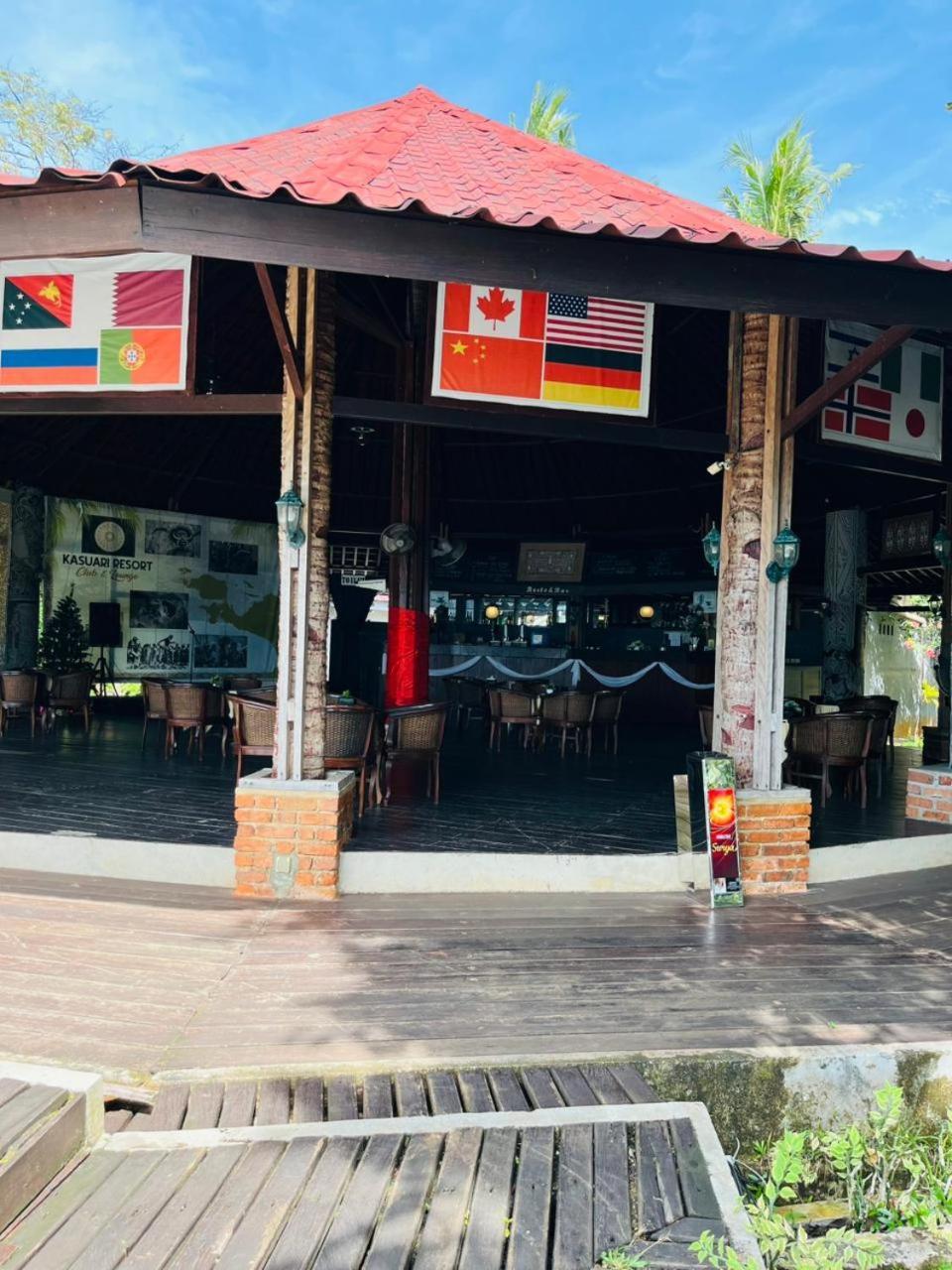 Kasuari Valley Beach Resort Sorong Exterior photo